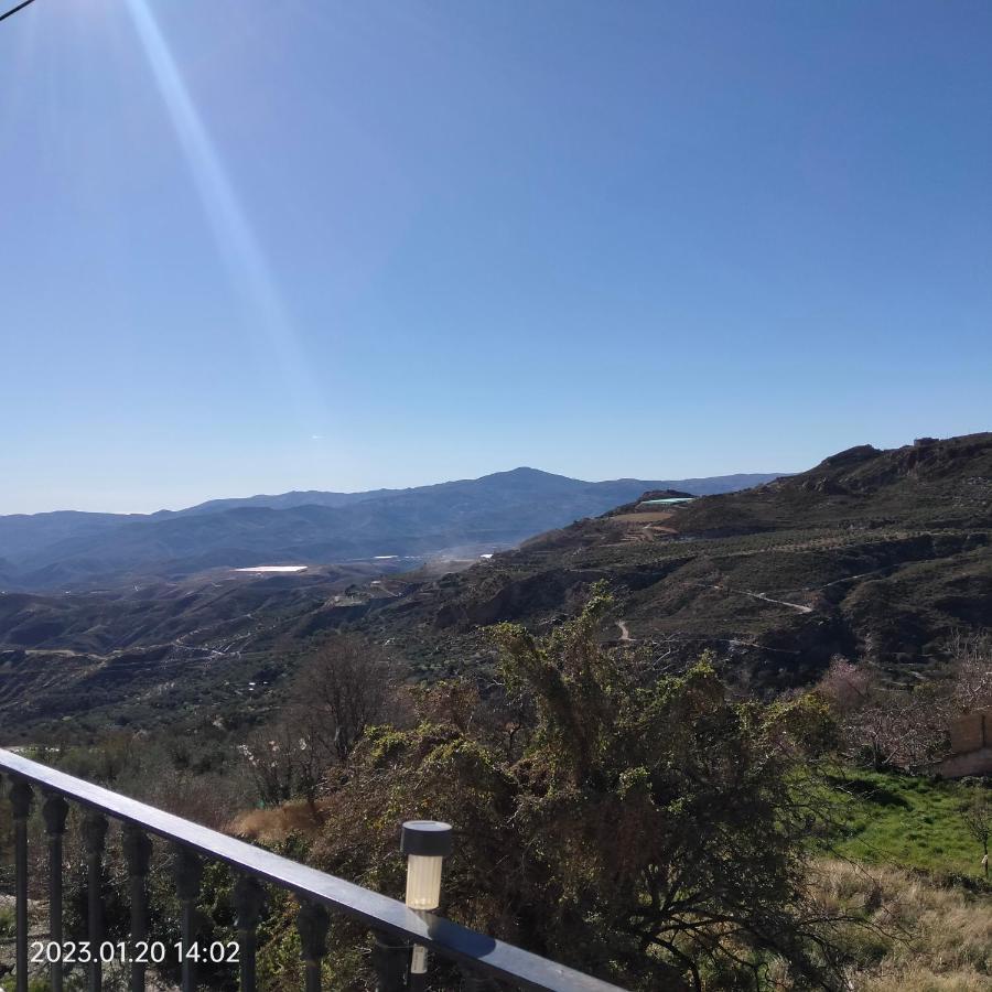 Apartamento Vacacional En La Alpujarra Laroles Exterior photo